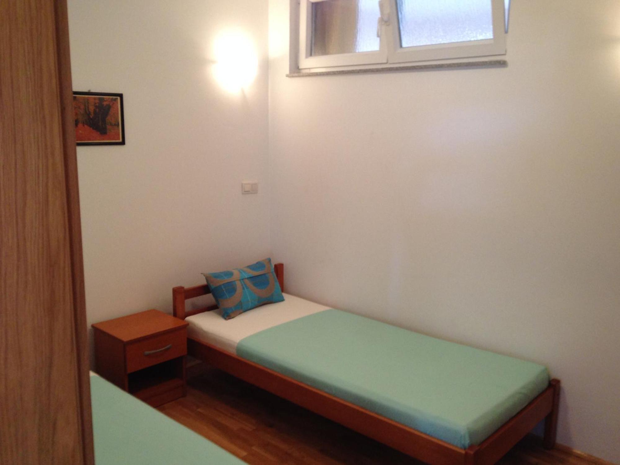 Gala Apartments Omiš Habitación foto